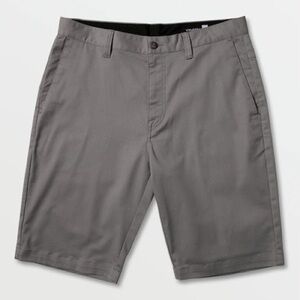 Men’s Volcom Shorts in Moonbeam